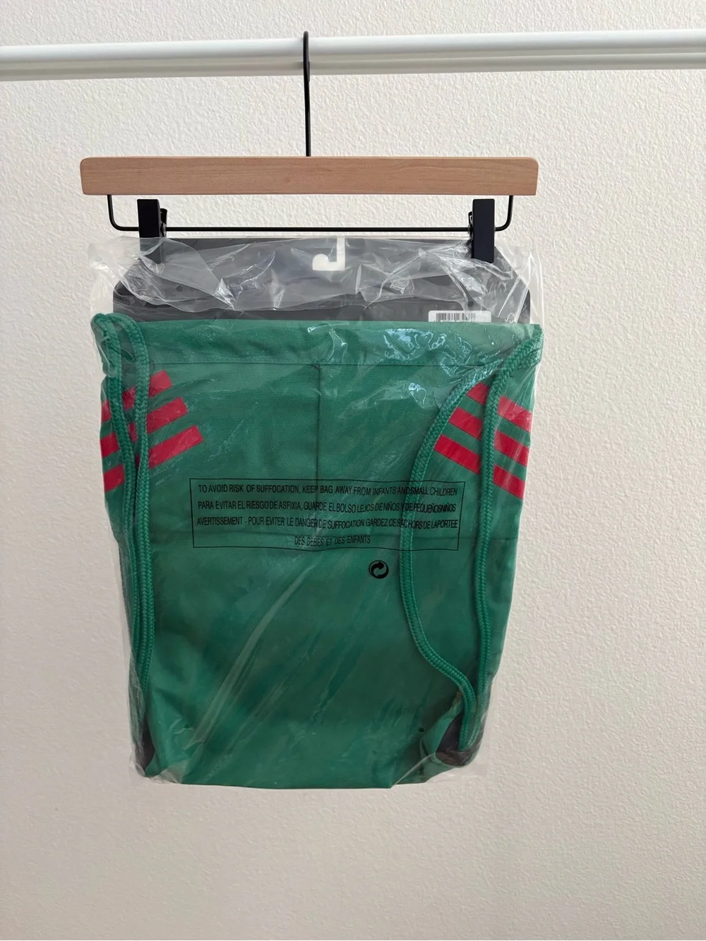 NWTS Adidas Mexico Stadium Sackpack in green with red stripes on the top